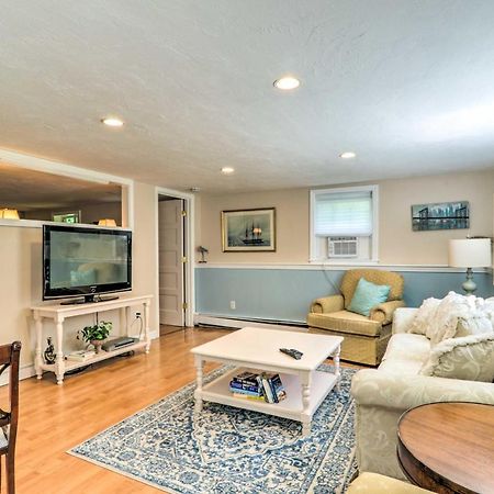 Quaint Cape Cod Apartment - 2 Mi To Monument Beach Борн Экстерьер фото